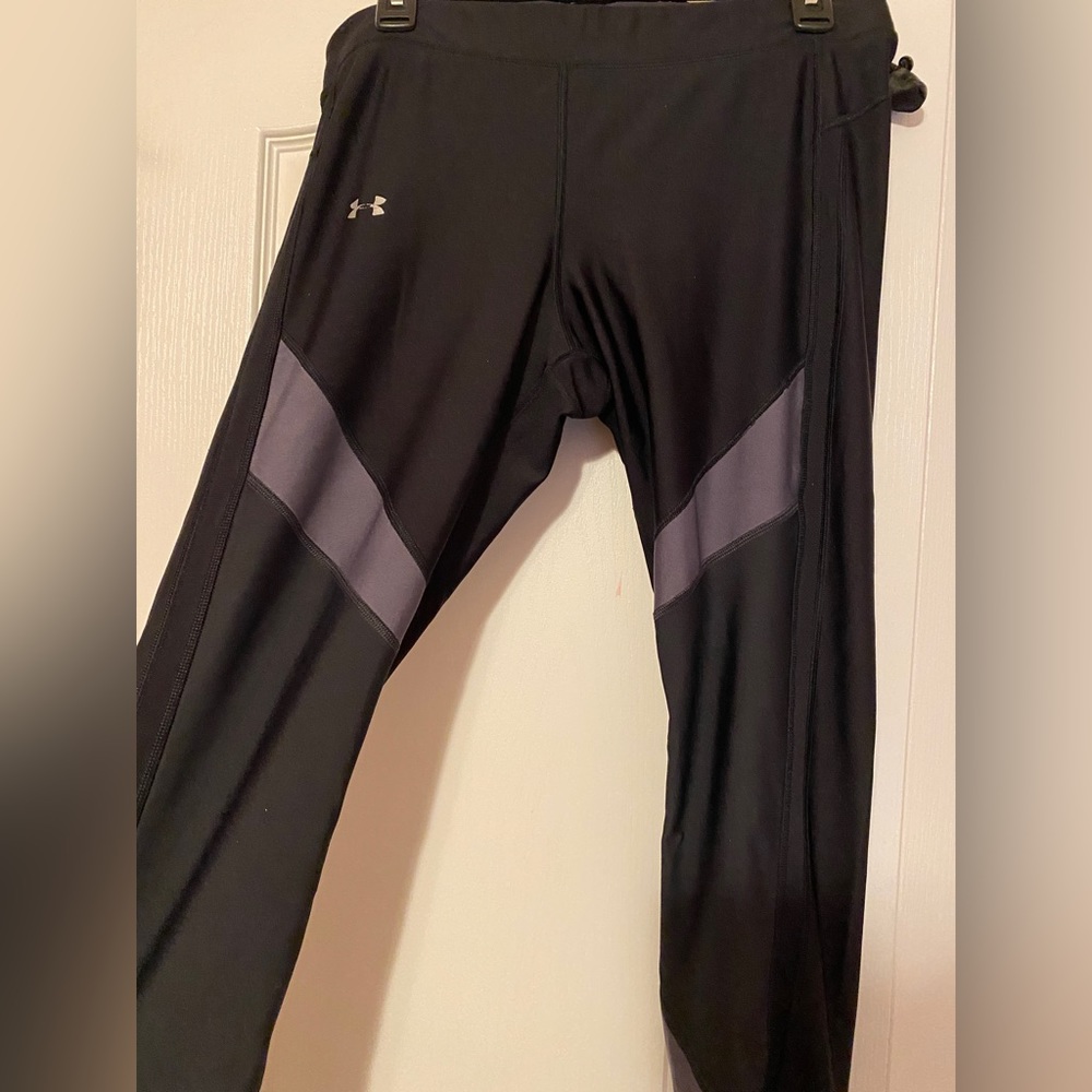 Cropped Under Armour Leggings
